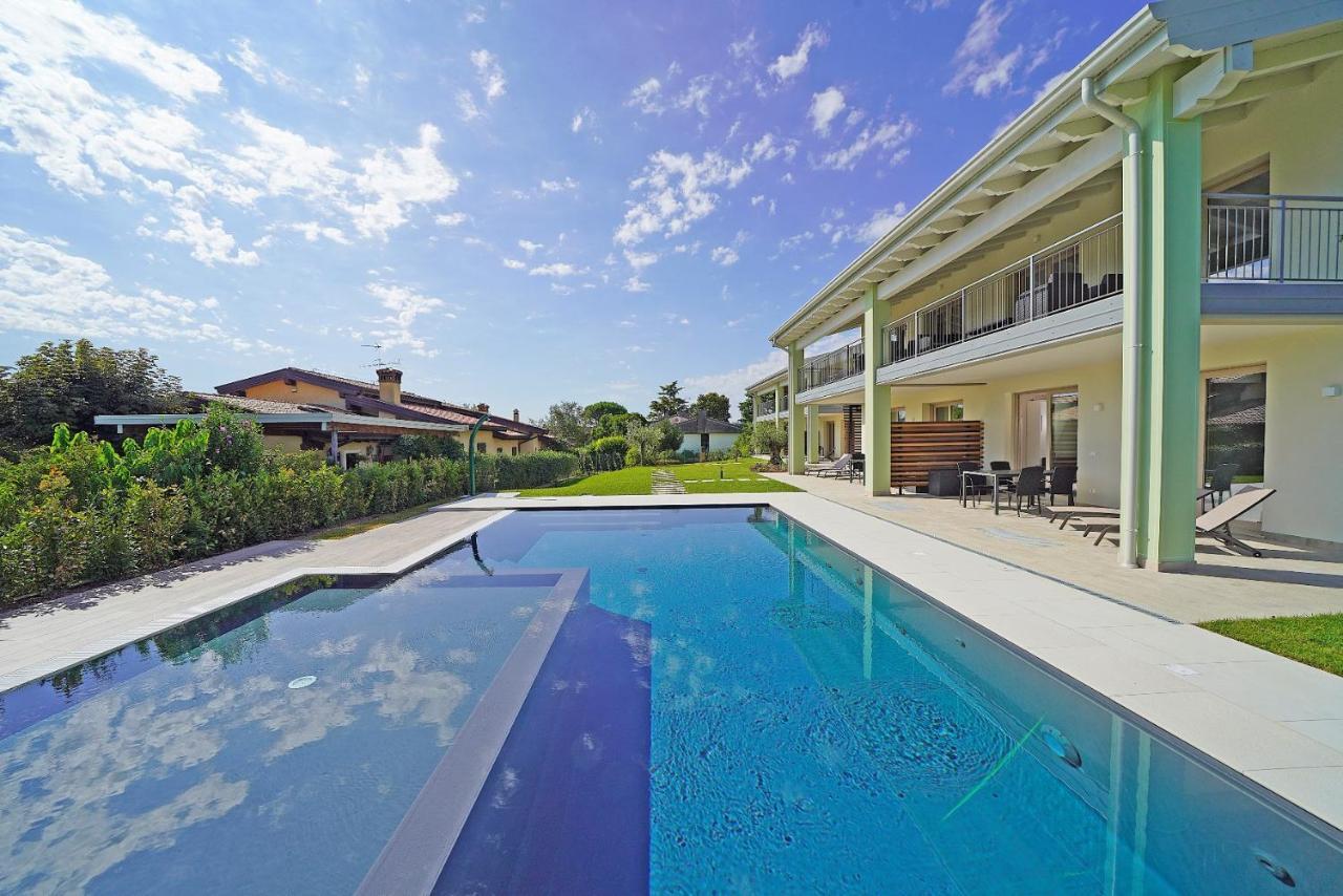 Gardaliva Blue Studio 3 Manerba del Garda Exteriör bild